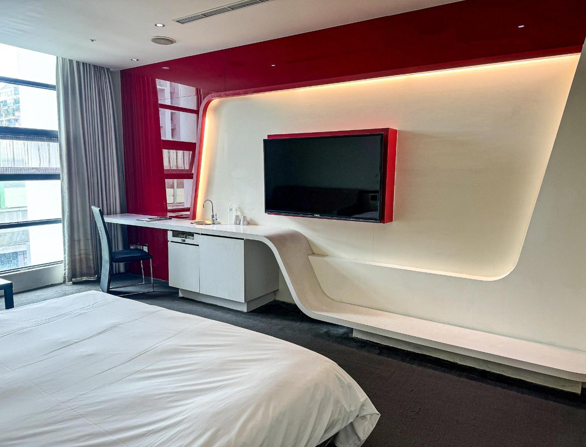 All-Ur Boutique Motel - Taichung Branch Exterior photo