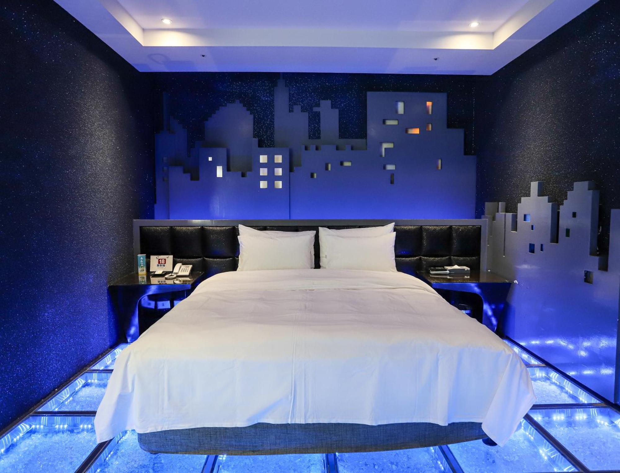 All-Ur Boutique Motel - Taichung Branch Exterior photo