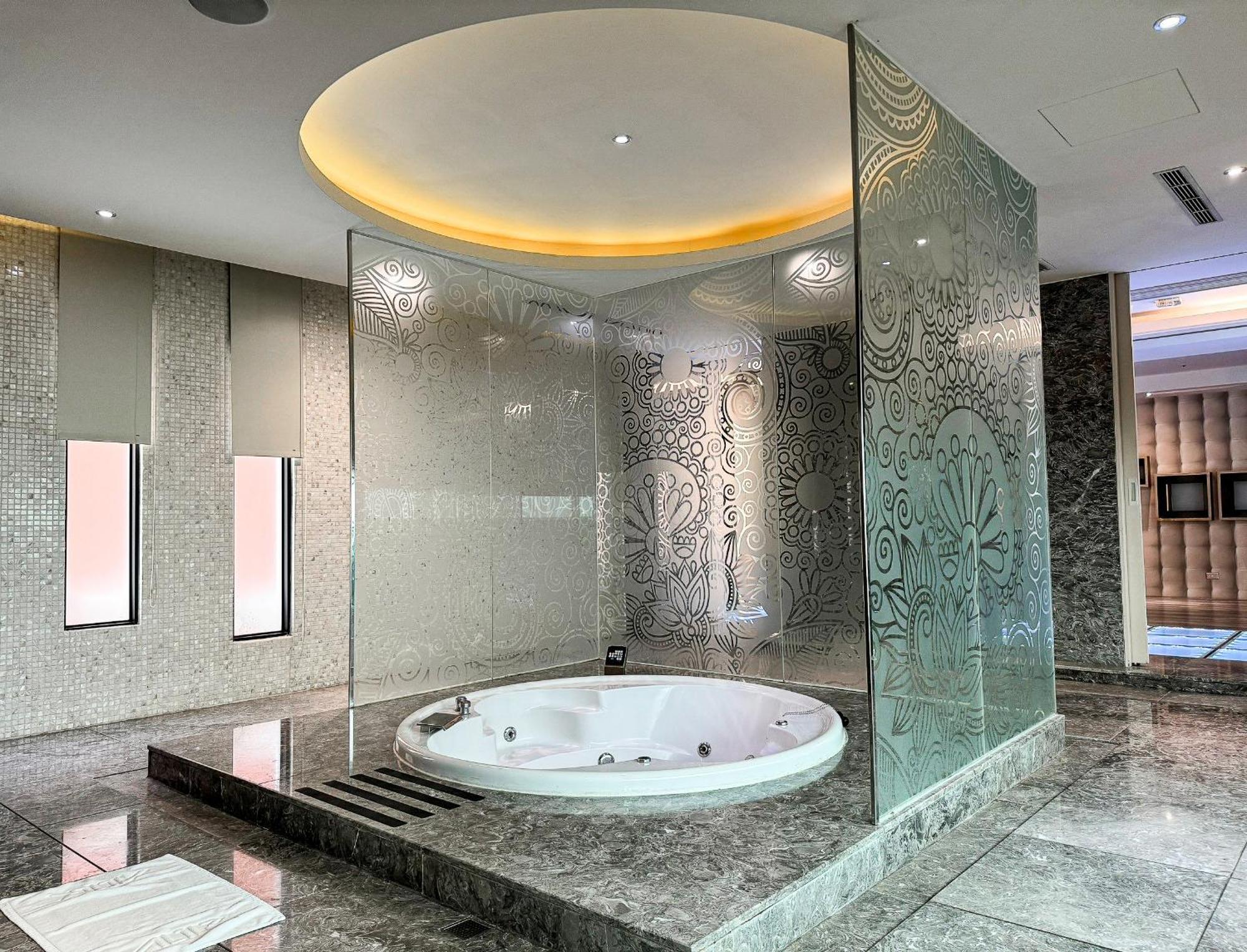 All-Ur Boutique Motel - Taichung Branch Exterior photo
