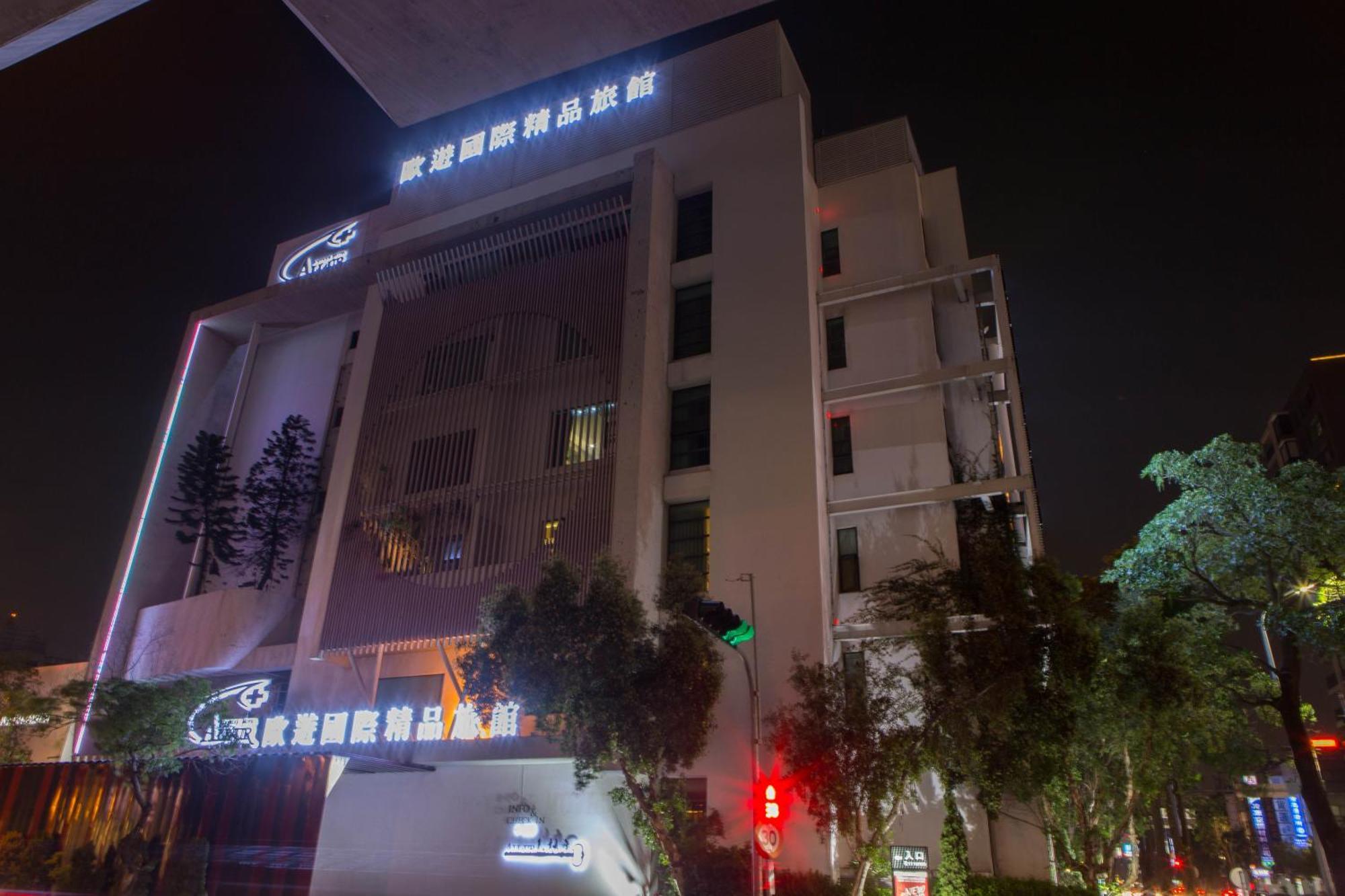 All-Ur Boutique Motel - Taichung Branch Exterior photo